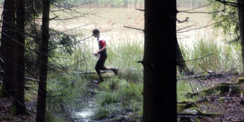 Jarní oblastní soutěže skončily deštivým dvouzávodem u Ledců